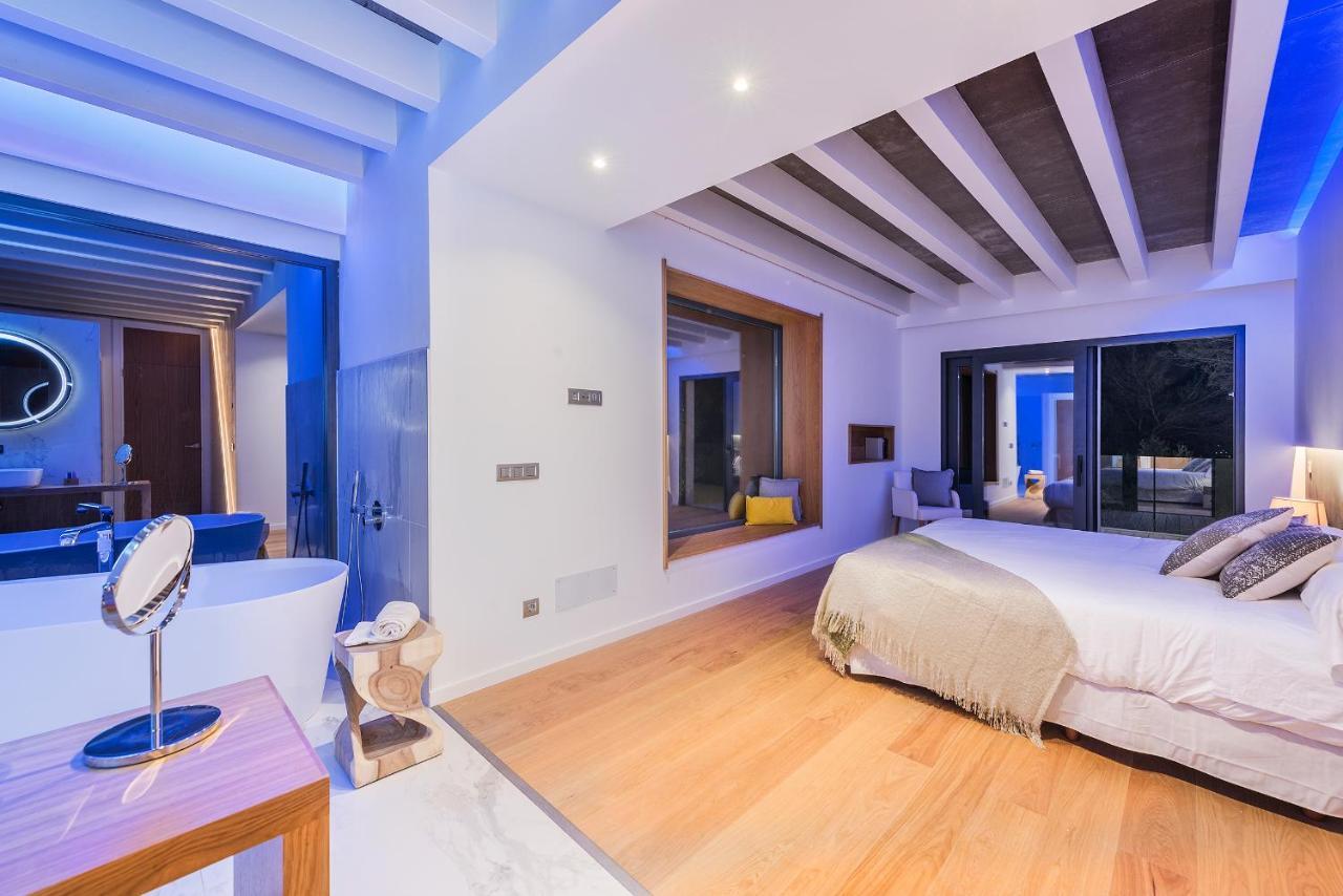 Brand New Luxury Infinity Pool & Views Villa Alcudia (Mallorca)